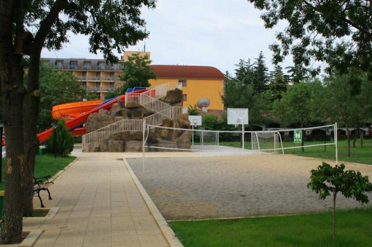 Hotel Iskar & Aquapark Sunny Beach Exterior photo