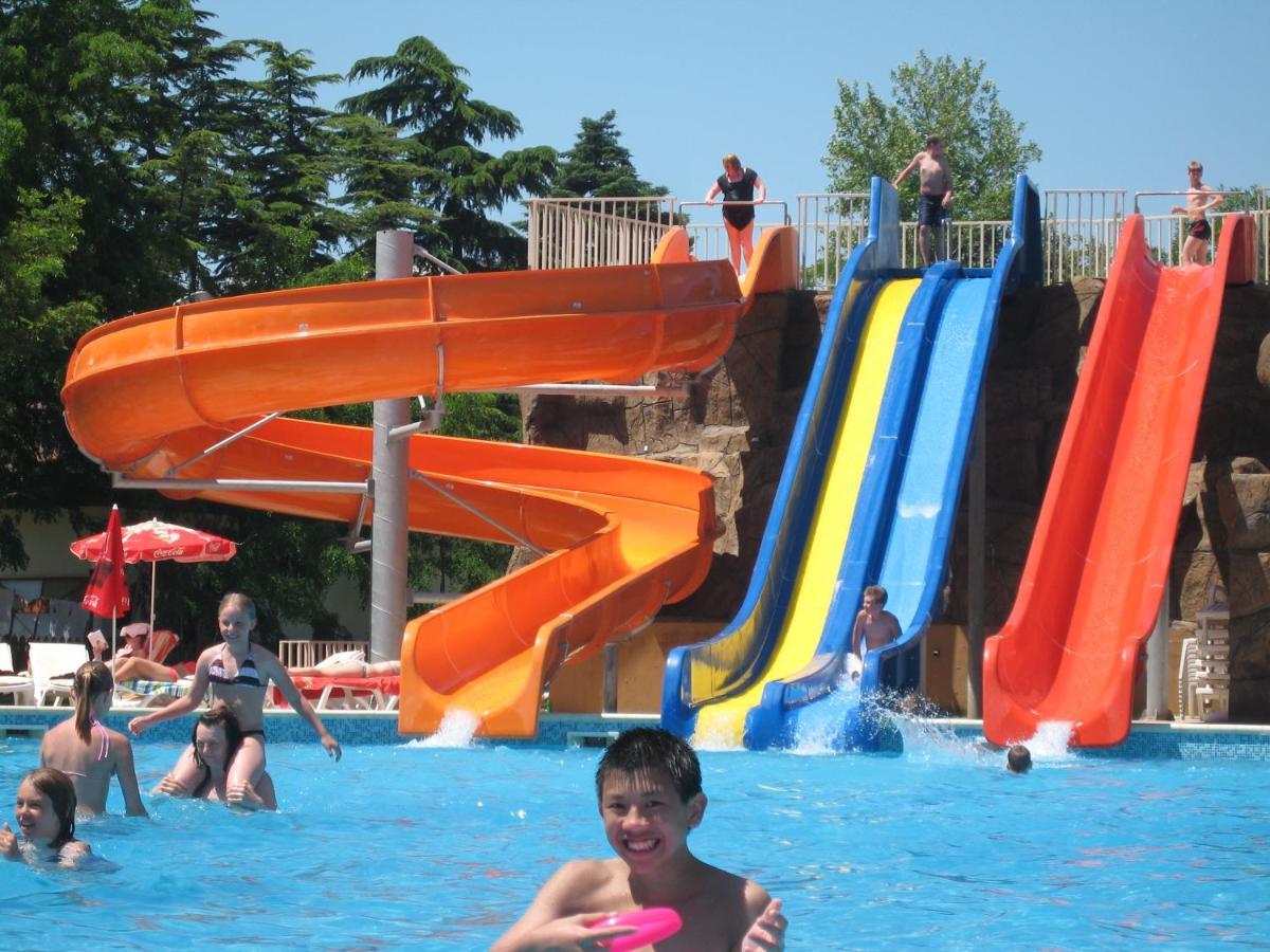 Hotel Iskar & Aquapark Sunny Beach Exterior photo